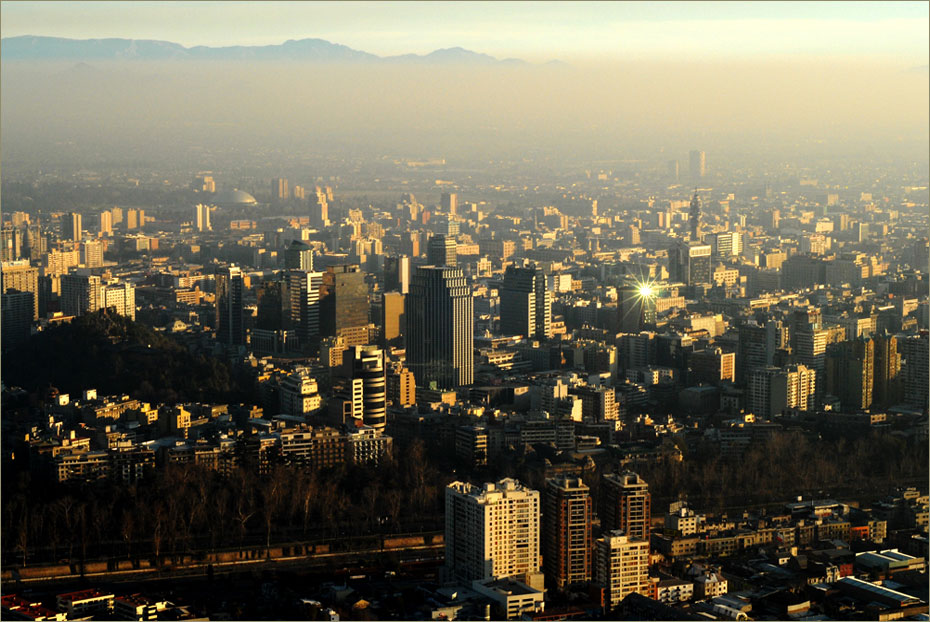 Contaminación atmosférica. Santiago de Chile © Felix Grande Bagazgoitia